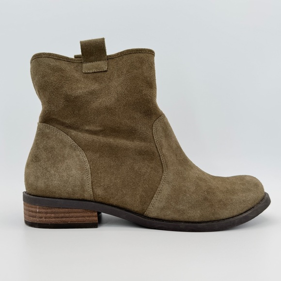 Sole Society Shoes - SOLE SOCIETY Natasha Bootie 8.5 Army Green Suede Pull On Low Block Heel Casual